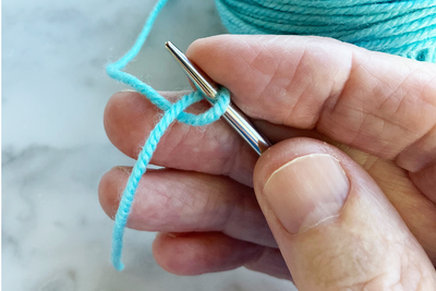 Tiny Knitting Cast On Tip
