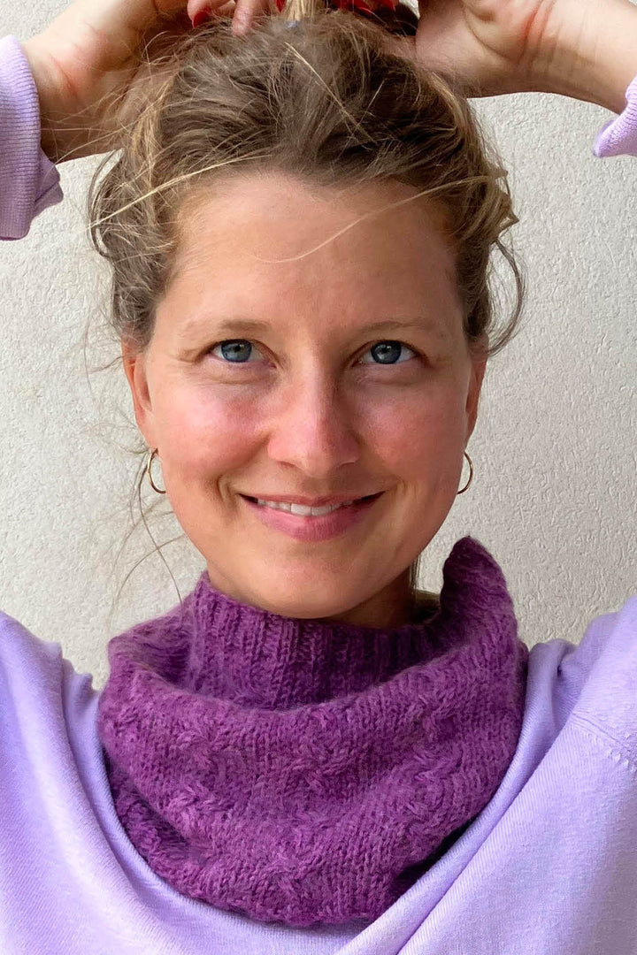 Chloe Pinwheel Cowl Knitting Pattern