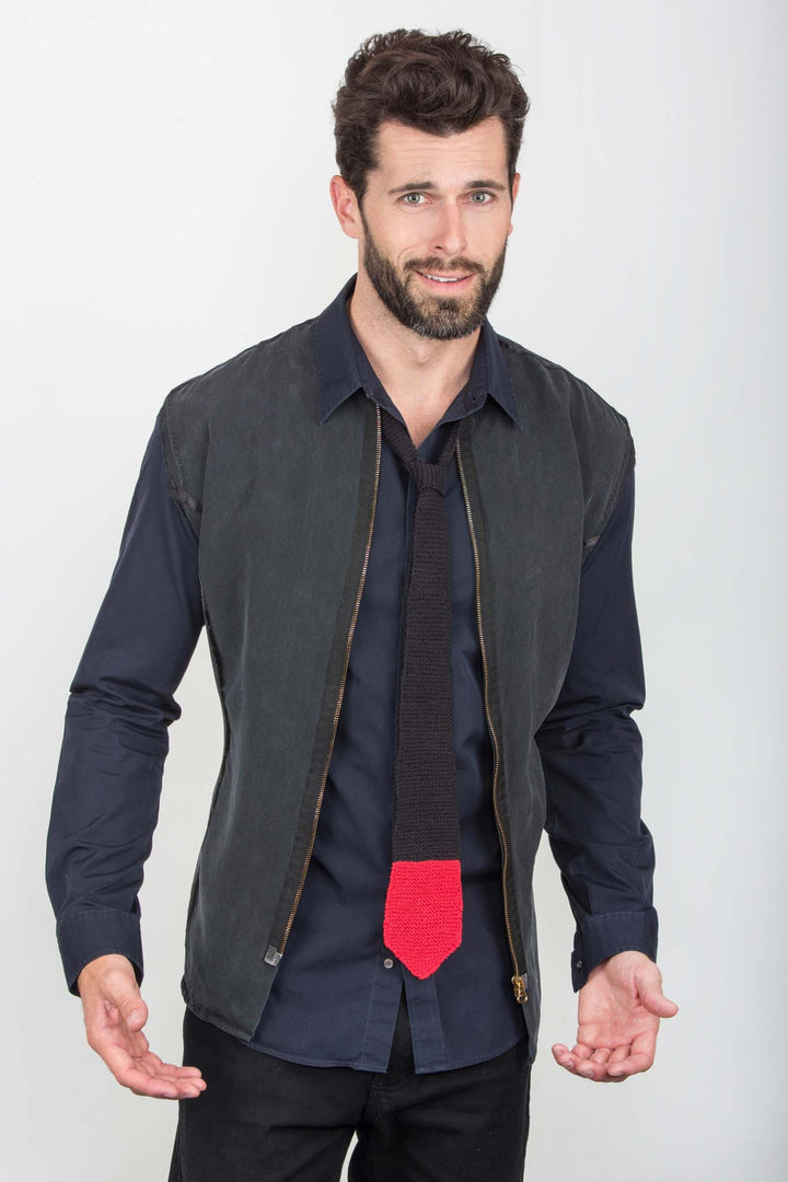 Max Color Point Tie & Pocket Square Designer Knitting Pattern